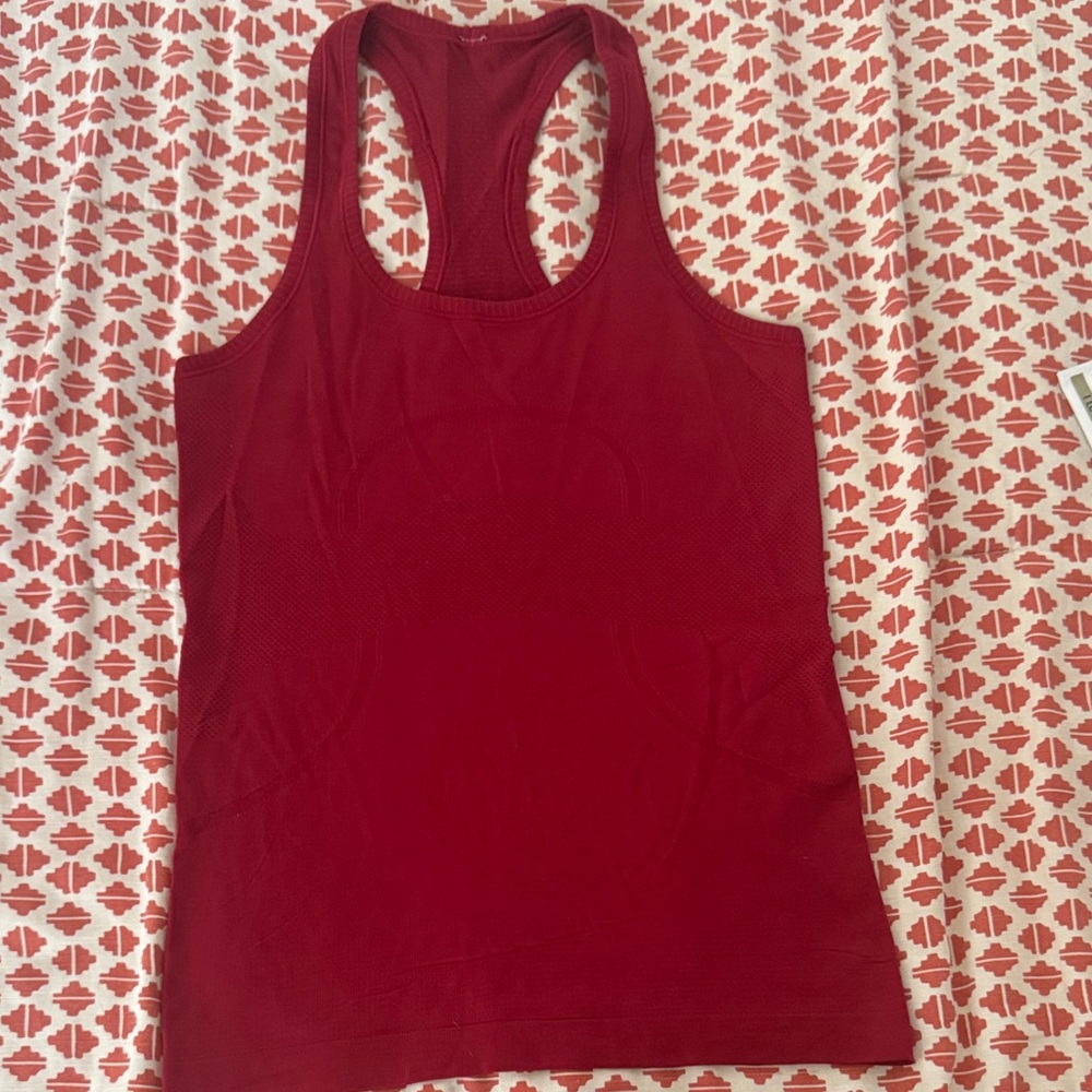 Lululemon Athletica swiftly tank size 6